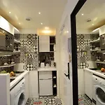 Apartment Voute Paris