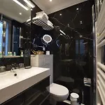 Apartment Voute Paris