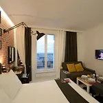 Voute Apartment