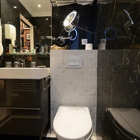 Apartment Voute Paris